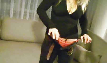 ظروف سرباز یا سکس حشری خارجی مسافر سکسی در فیلم سیاه و سفید