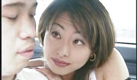 پرستار ژاپنی به روش سوپر خفن خارجی اصلی با بیمار رفتار می کند