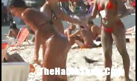 خانمها سریالهای سکسی خارجی مردشان را آرام می کنند