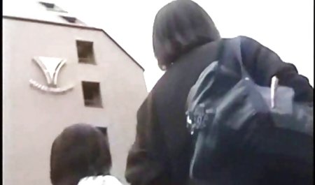 دختر در چکمه های کلیپ سکسی سوپر خارجی بلند بازی با dildo