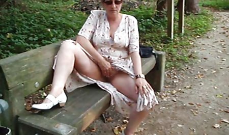 majorettes چک در باغ سرگرم سیکس خاریجی کننده بود