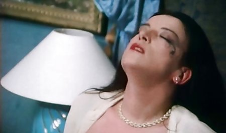 Bbw در عکس های سکسی جدید خارجی مقابل یک فیلمبردار هیجان انگیز استمناء می کند