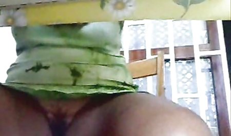 دکتر لعنتی بیمار فيلم سكسي داستاني خارجي بر روی نیمکت برای معاینه