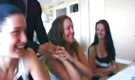 بانوی بالغ تسلیم معلم شد فیلم سکس لز خارجی