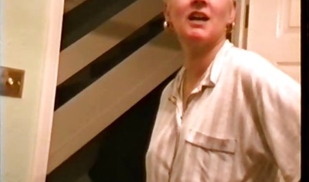 بیب دونا لاوس سوپر خارجی سکسی لعنتی الاغش را سخت گرفت