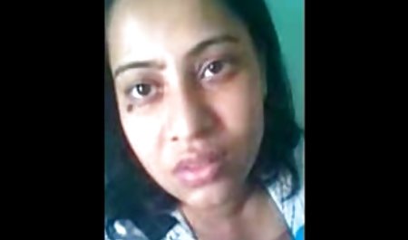 صندوق فلمسکس خارجی عقب با یک dildo بلند لرزید