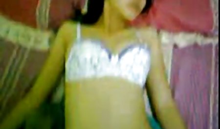 او گربه خود را لیس می بهترین سایت سکسی خارجی زند و او الاغ خود را استمناء می کند