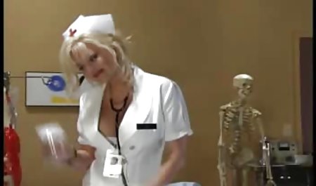 فاحشه جلوی دوربین با دیلدو دانلود تصاویر سکسی خارجی بازی می کند