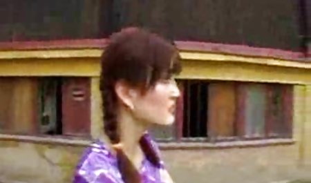 اولین رابطه جنسی در اتوبوس فلم سکس خارجی برای یک آمریکایی