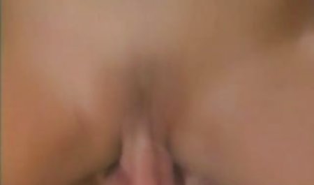 پاهایش را لیسید و بعد تمام سوراخ ها را فریب داد فیلم سکسیجدید خارجی