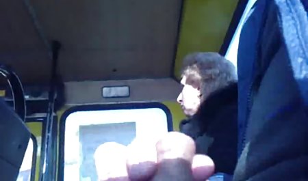 نوزادان به رختخواب اپارات سکسی خارجی کشیده می شوند