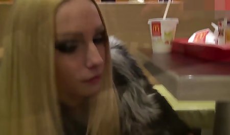 هریل هال بدن زیبای خود فیلم سکسی پورن خارجی را نشان می دهد