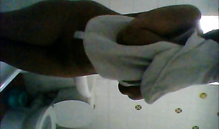 یک عوضی لبخند به دهان می رسد! سایتهای سکسی خارجی