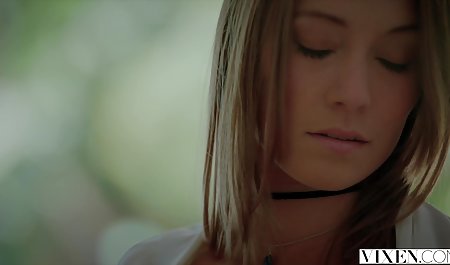 مرد مو خاکستری یک خانم جوان با شکوه دانلود فیلم سکسی کیرتوکس را خوشحال کرد