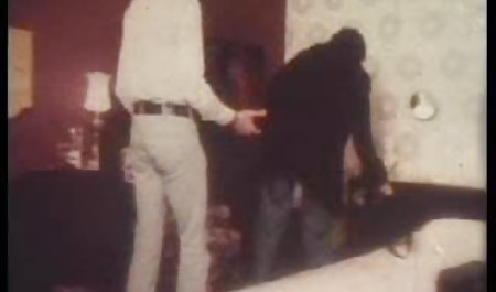 یک پسر با انگشتانش فیلم کامل خارجی سکسی با مای ماریا بی پرده خوشحال است