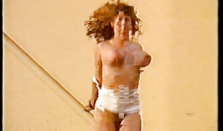 بدن عالی از یک فیلم سکسی زن ومرد خارجی بلوند زیبا