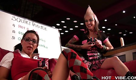 این ورزش بلوند تصاویر سکسی زنان خارجی داخل گربه او افتاد