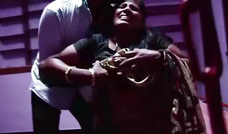 من در شورت روی دانلود فیلم های سکسی خارجی صورت پسرم نشستم