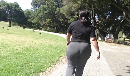 جسیکا جیمز و جولیا آن در صحنه تختخواب دانلود گیف سکسی خارجی لزبین