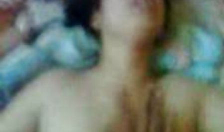 الکسیس خارجی ازکون فاوکس و نینا الل با دوست پسر خود لعنتی می کنند