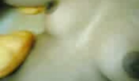 كسی وارنر دوست عزیزش را فیلمسوپر سکس خارجی به رختخواب می دهد