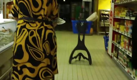 لعنتی فرشته پیاف در بهترین عکسهای سکسی خارجی میز آشپزخانه