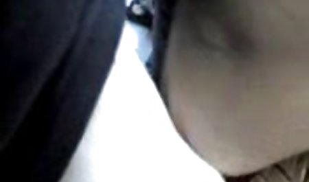 سکس خصوصی با فیلمکس خارجی یک دانش آموز در شورت