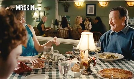 بلوند فیلم کم حجم سکسی خارجی ناز با عینک